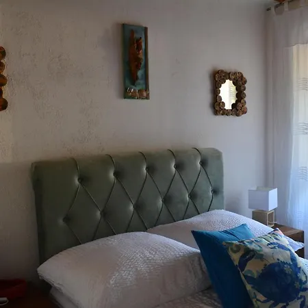 Villa Most Tisno Апартаменты *