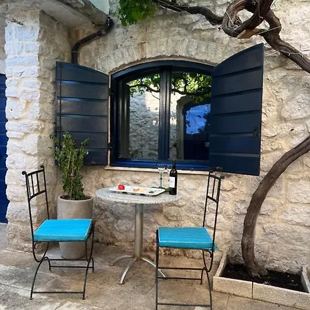 Apartment Villa Most Tisno