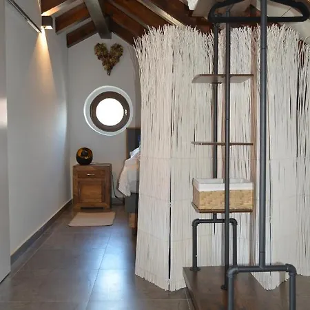 아파트 Villa Most Tisno 티스노