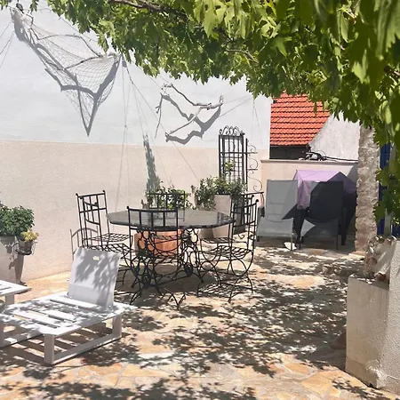 Villa Most Tisno *