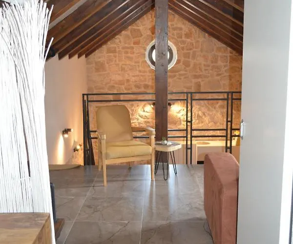 Villa Most Tisno Апартаменты *